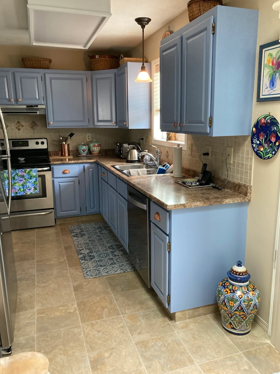 Linda's kitchen after refinishing